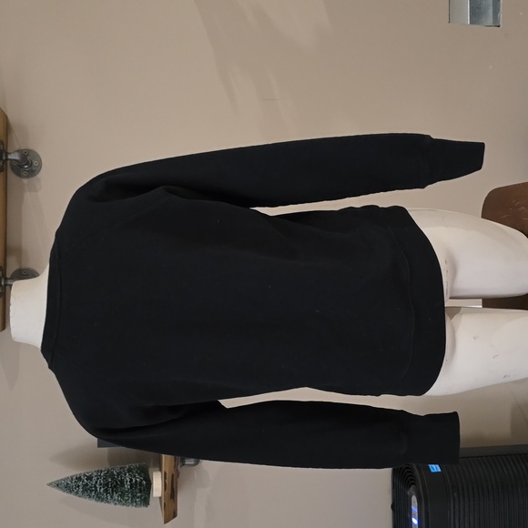 Champion Sweatshirt - Picture 4 of 6